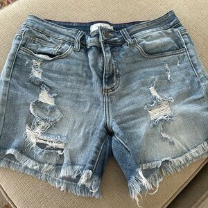 Carly Jean Los Angeles Revy Short - Size M Distressed Light